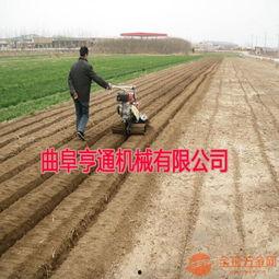 国产翻土机视频,高效作业，助力农业现代化